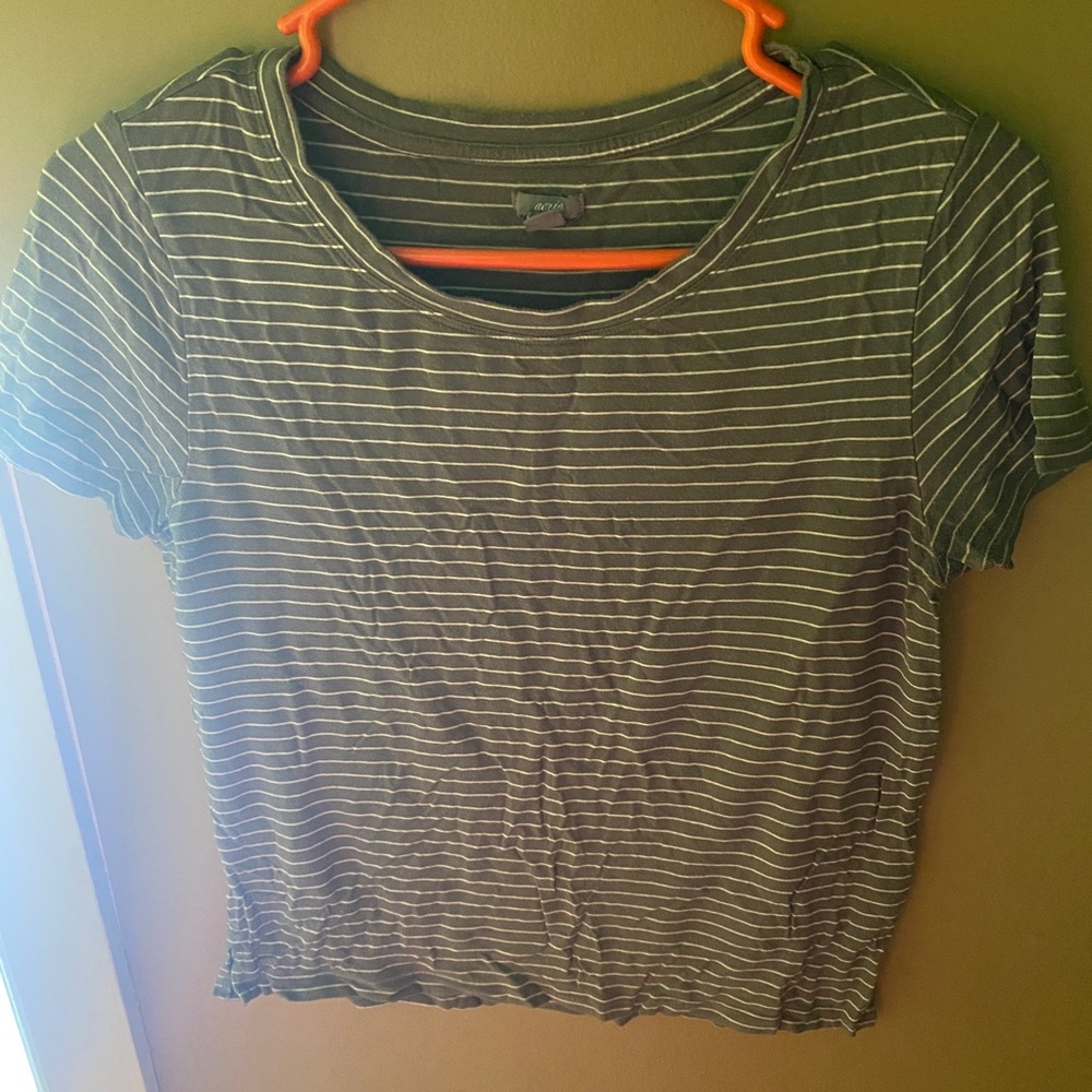 Aerie by American Eagle cropped tee